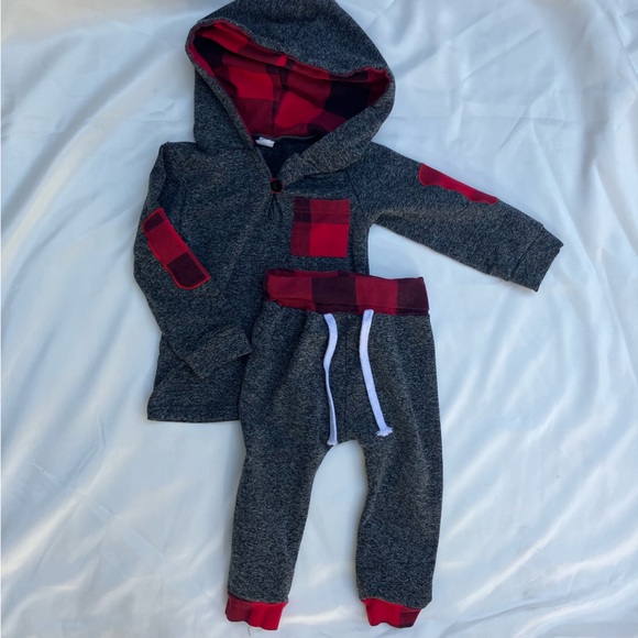 Grey Red Plaid Outfit 12M - Picture 1 of 3
